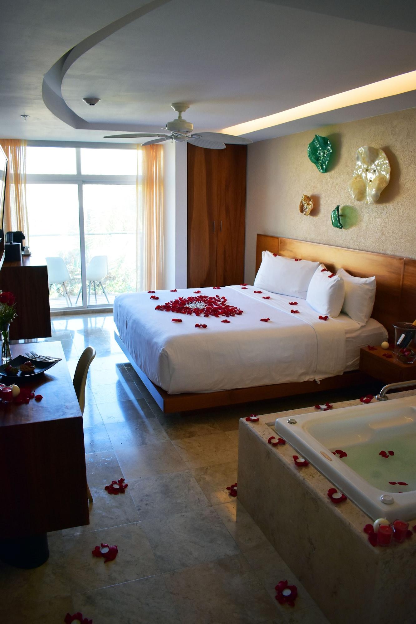 Senses Quinta Avenida Hotel By Artisan (Adults Only) Плая-дель-Кармен Экстерьер фото